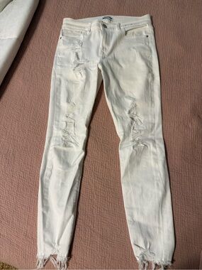 Express White Distressed Women's Skinny Jeans